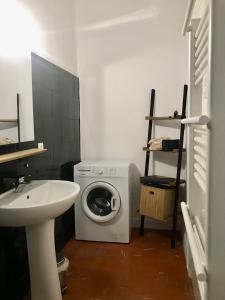 Charmant T2 de 48m2 au cœur du village de Lézignan-Corbieres