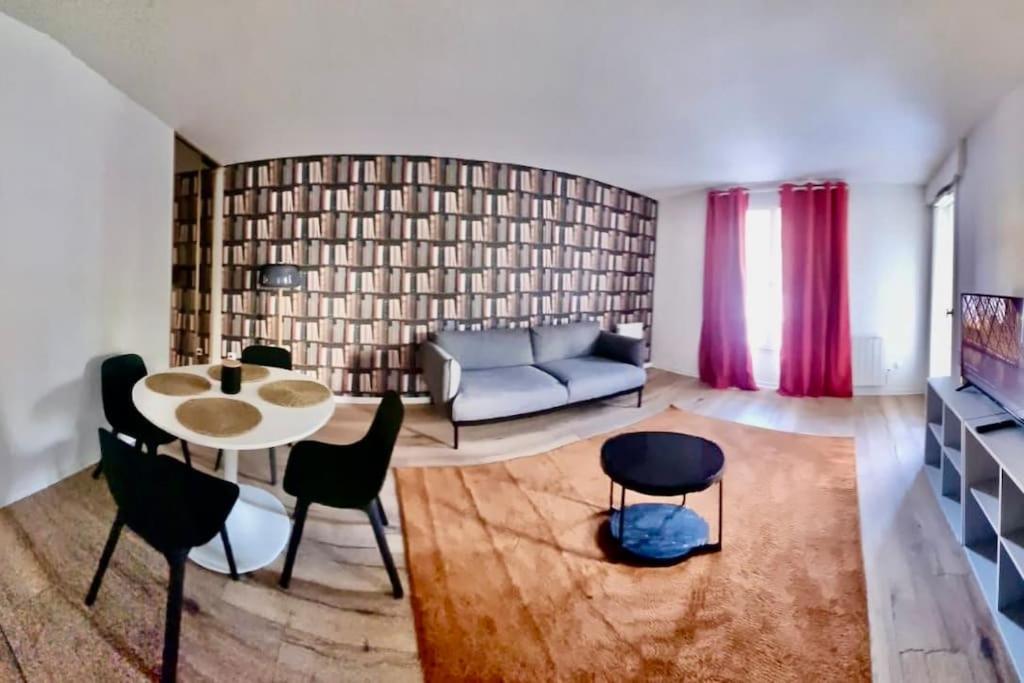 Charmant T2 rénové Rueil Malmaison 1er étage - app 227 26 Boulevard de l'Hôpital Stell, 92500 Rueil-Malmaison