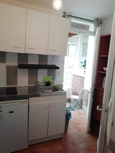 Appartement Appartement charmant tout équipé 5mn Rouen 2697 Route de Paris Franqueville-Saint-Pierre