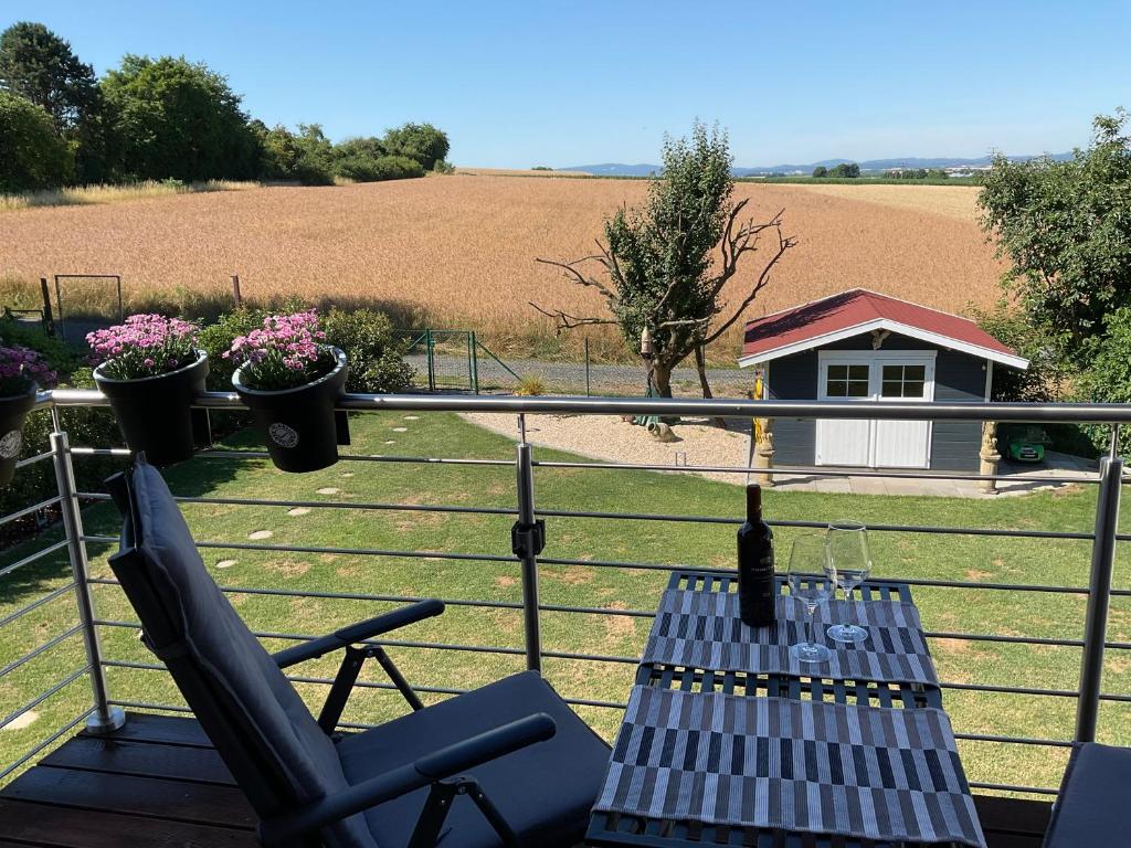 Charmante Ferienwohnung 100 qm Am Martinsrain 22, 64823 Groß-Umstadt