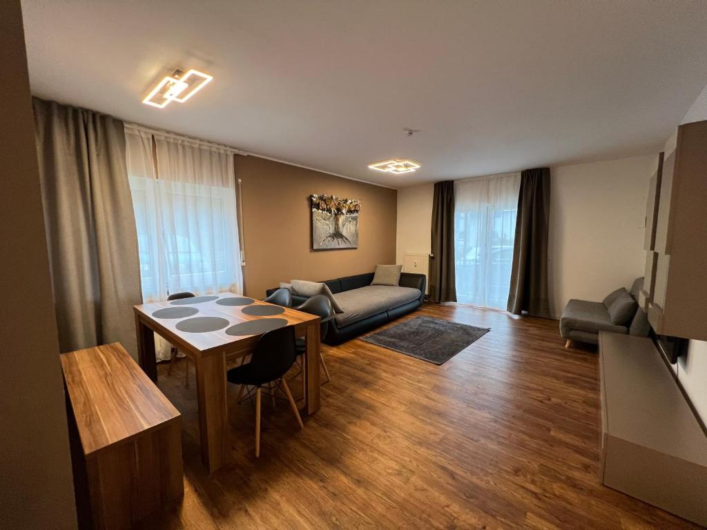 Charmante Ferienwohnung Limburg 11C In der Schwarzerde 6C, 65549 Limburg an der Lahn