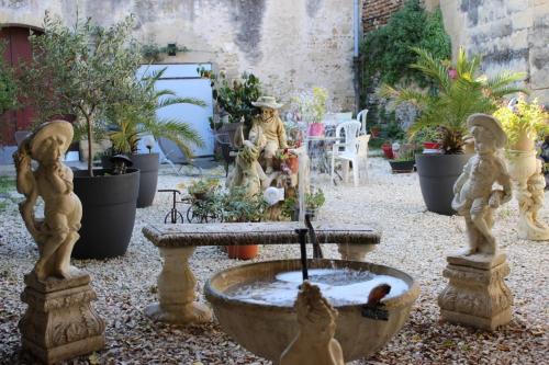 Charmante location avec Patio entre Mer et Petite Camargue