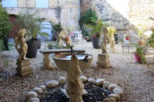 Charmante location avec Patio entre Mer et Petite Camargue