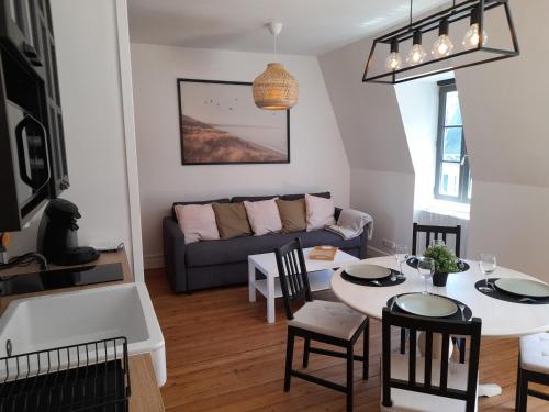 Charmante Villa plein SUD 50m de la plage - Balcon vue latérale sur Mer
