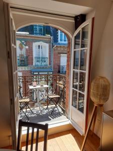 Charmante Villa plein SUD 50m de la plage - Balcon vue latérale sur Mer