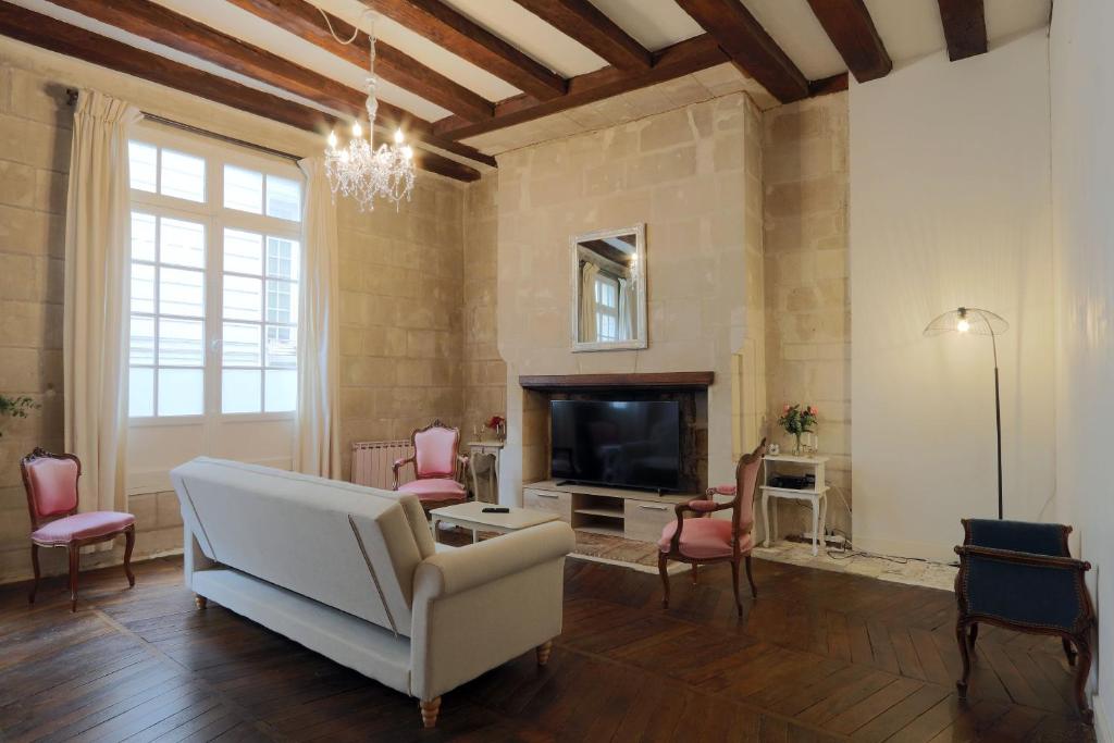 Appartement charme d'ancien au coeur de vieux-tours 15 Rue de la Monnaie 37000 Tours