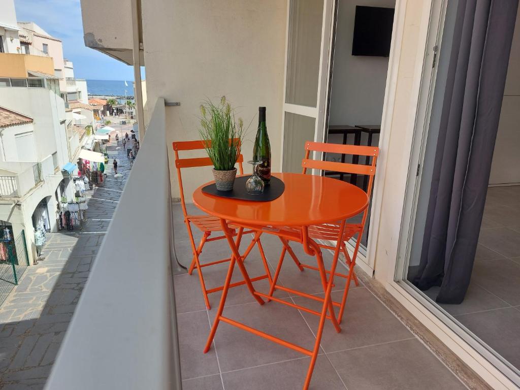 Appartement Charme Du Cap D'Agde 11 Allée de la Flânerie 34300 Le Cap d\'Agde