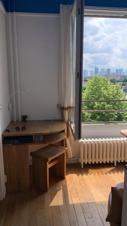 Appartement Charme et haut standing - Vue sur La Défense Étage 5 - App A 104 Rue du Maréchal Joffre 92700 Colombes