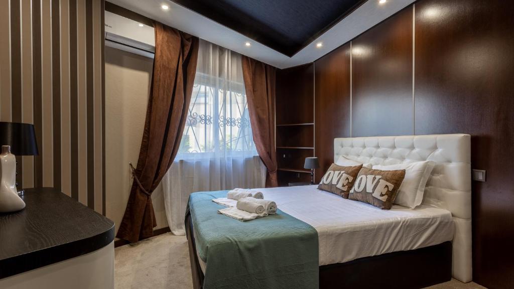 Charming 1 Bedroom Apartment in Portimão by LovelyStay Rua Engenheiro Francisco Bívar, Edificio Rocha Mar 2 Lote 2, 8500-411 Portimão