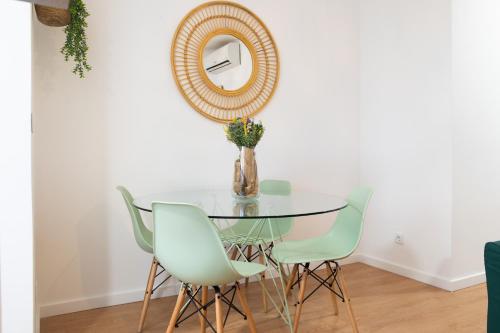 Charming 1 Bedroom Apartment w/ Terrace Near Belém