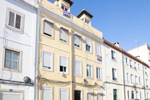 Appartement Charming 1 Bedroom Apartment w/ Terrace Near Belém 13 Rua Amadeu de Sousa Cardoso 1300-063 Lisbonne -1