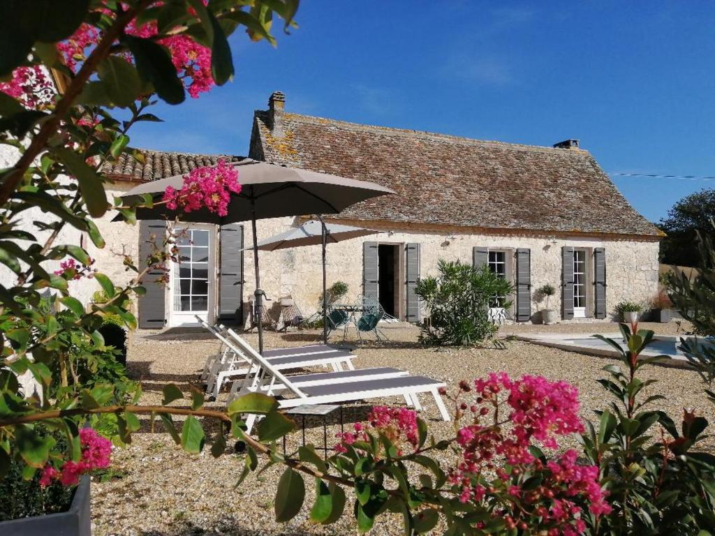 Charming 1 bedroom flat, Biarritz center with pool and car park 64200 Biarritz