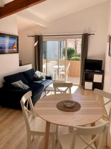 Appartement Charming 1 bedroom flat, Biarritz center with pool and car park 21 Avenue de la République 64200 Biarritz Aquitaine