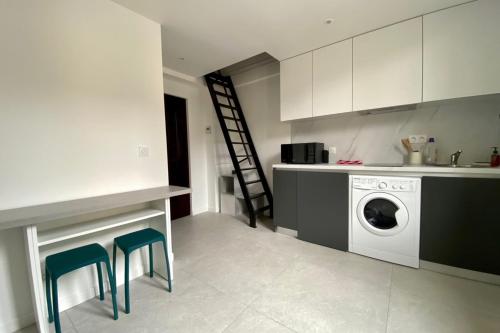 Charming 18m near the historical center