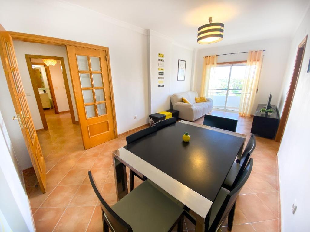 Appartement Charming 2 bedroom - 10min walk to beach 4 Urbanização Quinta da Torre  Armação de Pêra