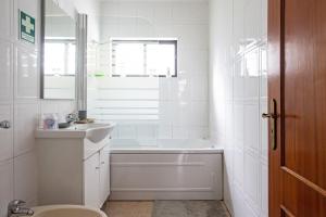 Charming 2 Bedroom Apartment in Lisbon