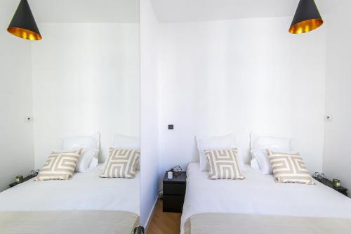 Charming 2 rooms refurbished super center
