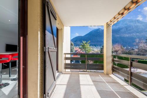 Charming 2br with balcony close to Annecy Lake - Welkeys