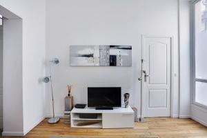 Charming 2P apartment - Republic Temple