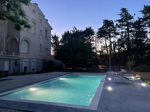 Charming 3-Bed Apartment near Montelimar