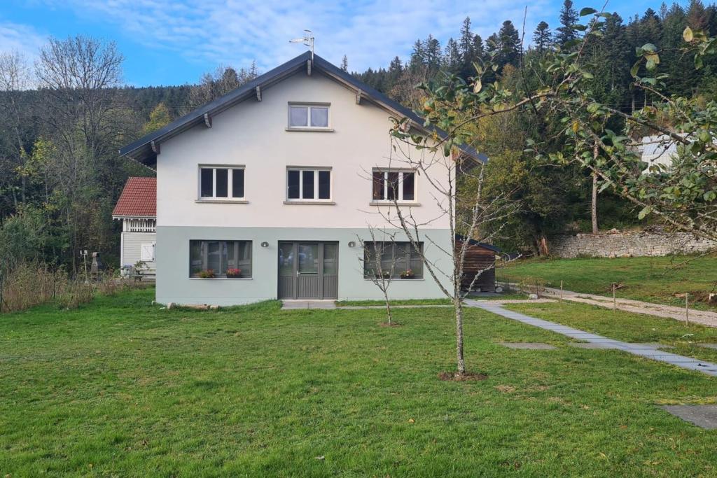 Appartement Charming 63m at 2 steps from Lake Gerardmer 4 Chemin du Cresson 88400 Gérardmer