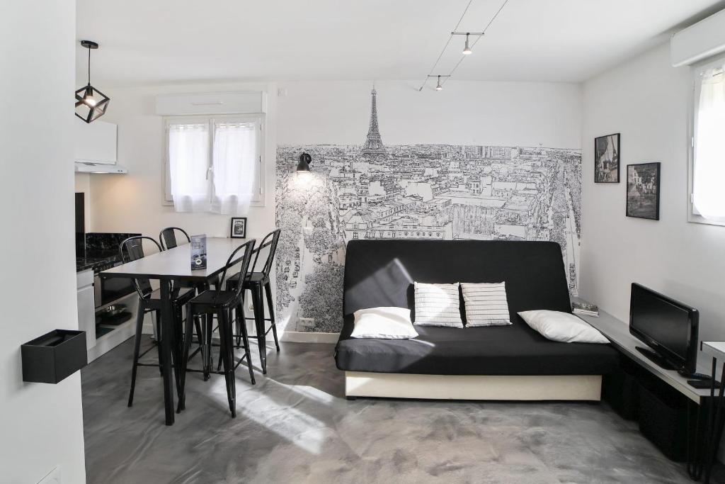 Charming and calm studio at the heart of Alfortville nearby Paris - Welkeys 17 rue Emile Goeury, 94140 Alfortville