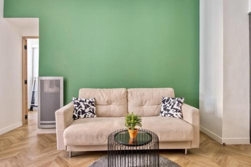 Charming and sunny flat on Nice port - Welkeys