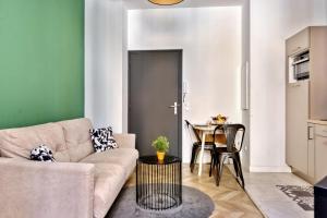 Charming and sunny flat on Nice port - Welkeys