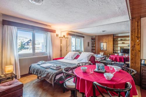 Charming and typical studio at the heart of Megève - Welkeys