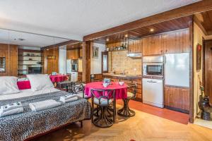 Charming and typical studio at the heart of Megève - Welkeys