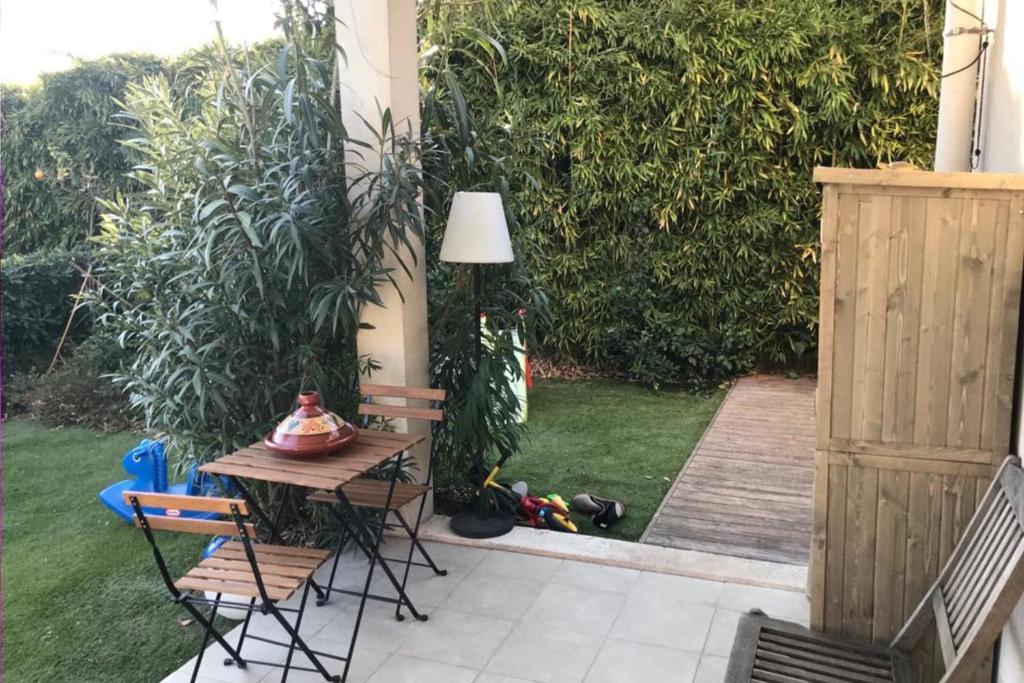 Charming Antibes Apartment in residence with swimming pool 3 Avenue de Diane, 06600 Antibes