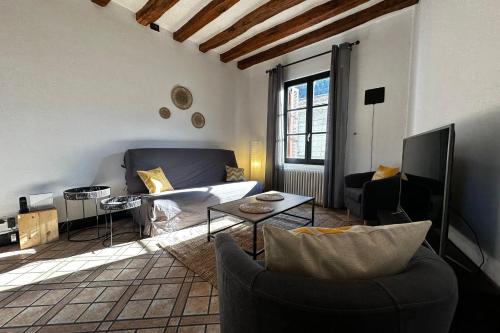 Charming apartment close to the center of Bléré