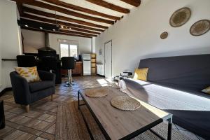 Charming apartment close to the center of Bléré