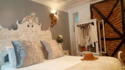 Charming Apartment I Historical Center