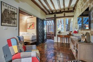 Charming apartment in heart of Marais (Picardie)