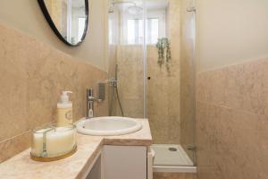 Charming Apartment in Private Condominium at Graça