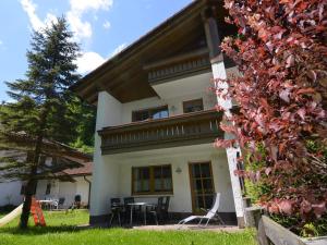 Charming Apartment in Sch nau am K nigsee with Barbecue