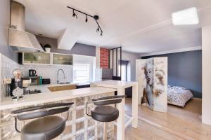 Charming apartment in the 9th district