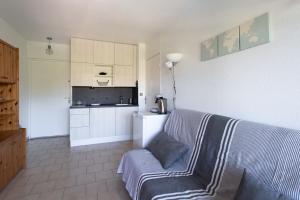 Appartement Charming Apartment in The City Center With Furnished Terrace pool & Garage 17 chemin des petits plans 06800 Cagnes-sur-Mer Provence-Alpes-Côte d\'Azur