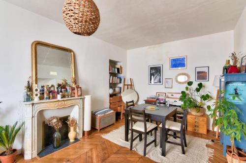 Charming apartment in the heart of Paris