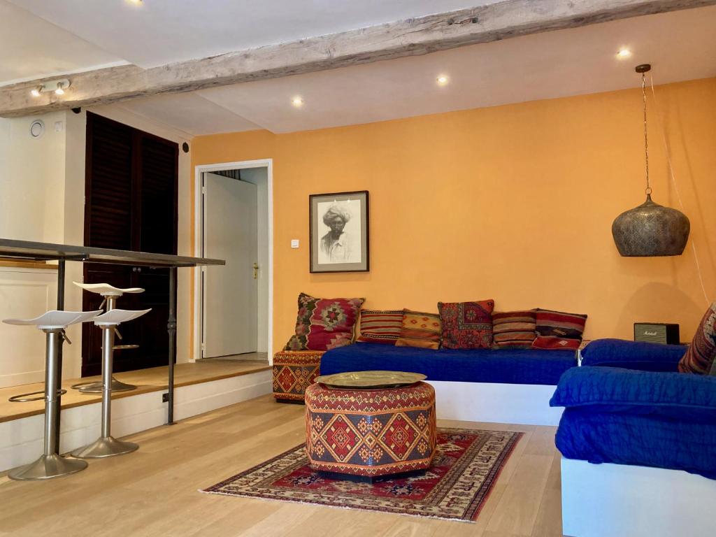 Appartement Charming Apartment in the heart of Valbonne Village 13 Rue de la Brague 06560 Valbonne