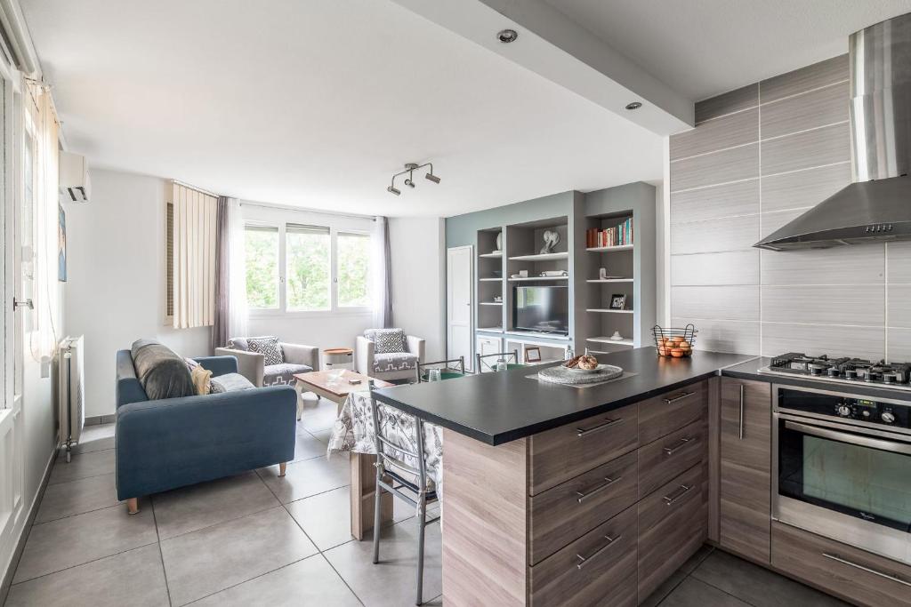Charming apartment two steps away from Confluence in Lyon - Welkeys 41 rue du Lt Colonel Girard, 69007 Lyon
