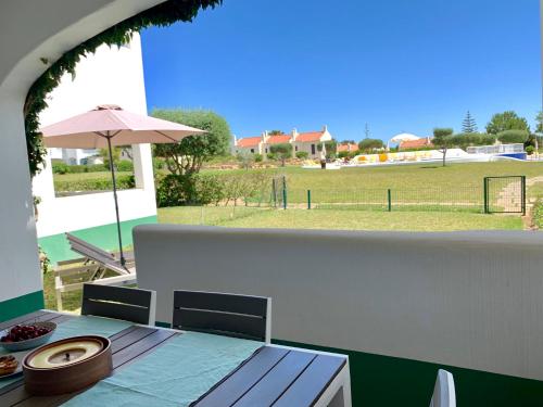 Charming Apartment with Private Garden & Pool