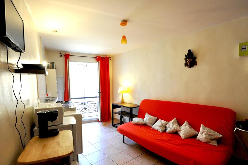 Appartement Charming Apt In The Panier Neighbourhood 2 Rue du Panier 13002 Marseille