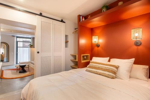 Charming & Atypical Studio