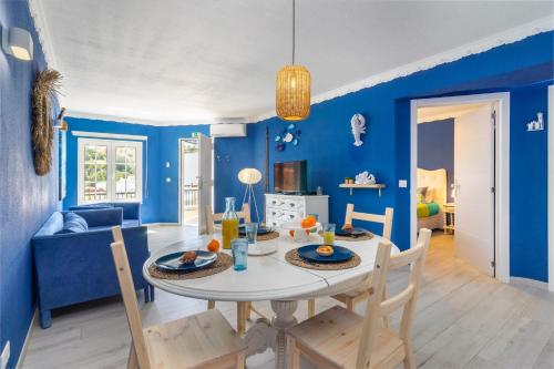 Charming Blue