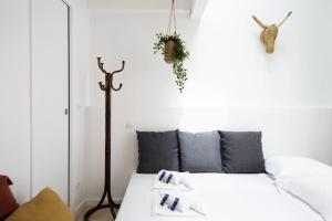 Charming bohemian little house with terrace 5 min from the beach - Welkeys