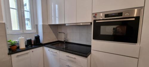 Charming Central Apartment To Rent