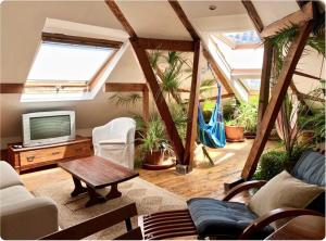 Charming central sunny penthouse