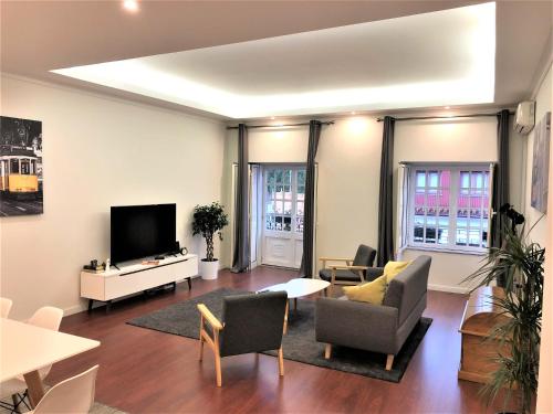 Charming City Center 140m2 & FREE Parking